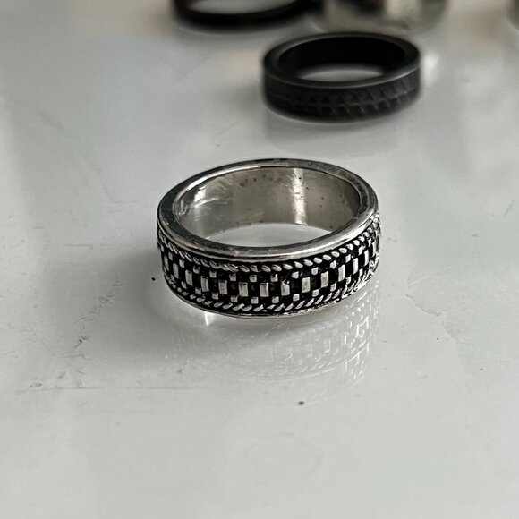 Assorted Men's Rings Size Medium / Size 9 - Picture 4 of 15